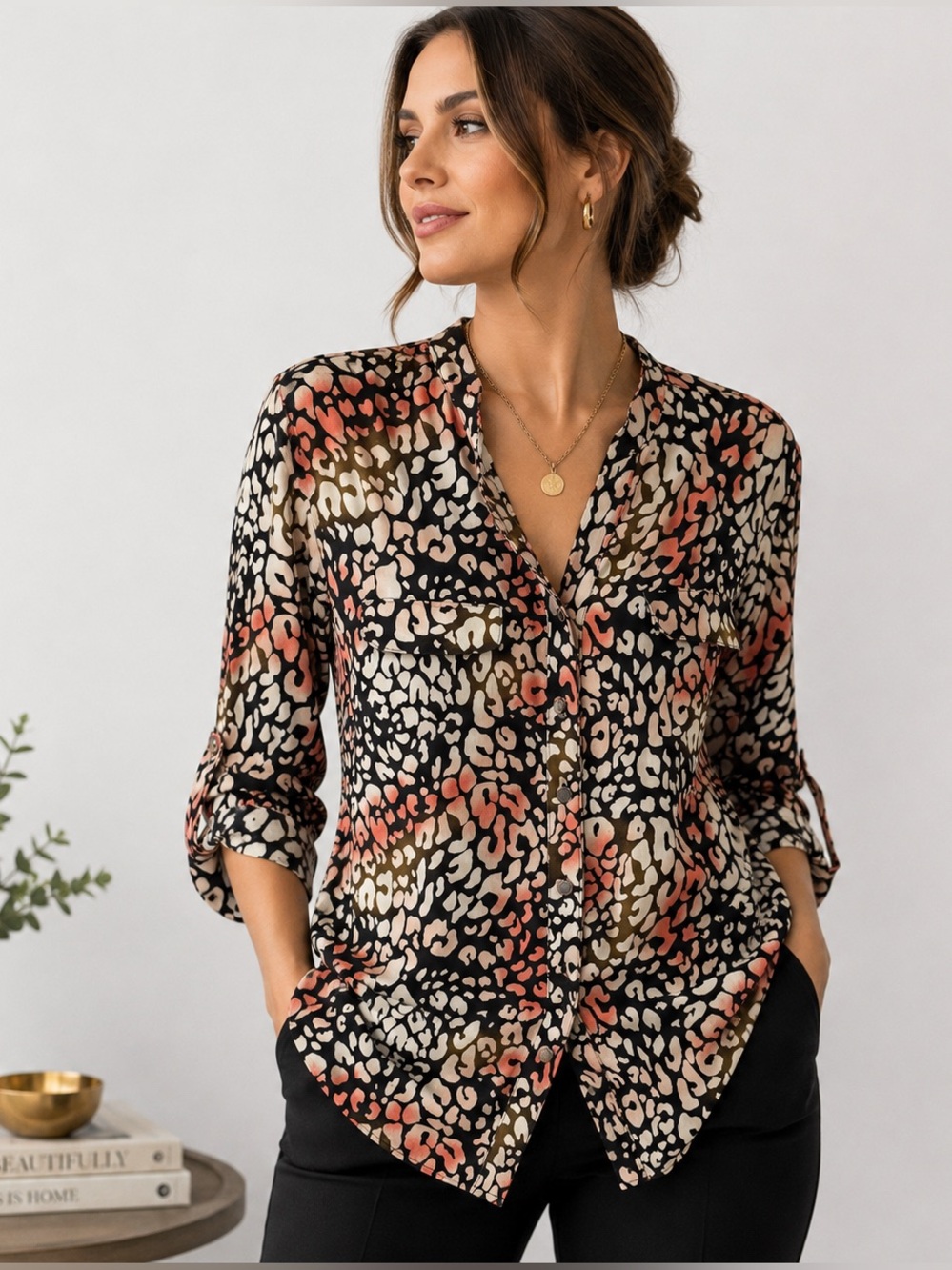 Vintage Y2K Abstract Animal Print Roll Tab Button Down Blouse L